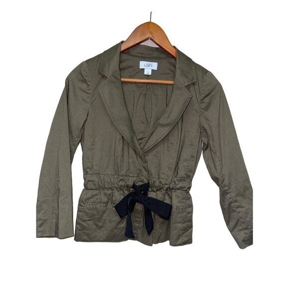 LOFT Jackets & Blazers - Loft Ann Taylor Olive Drab Green Belted Button Up Blouse Women's Size 00